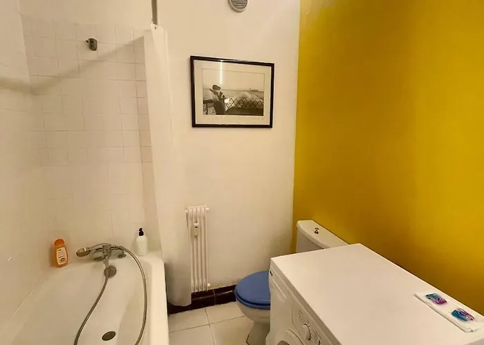 Lägenhet Geneva Residences - Colourful By The Border